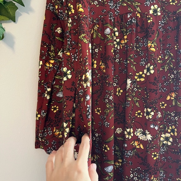 Beautiful Fall Tunic Top! 🍁 - Picture 2 of 5